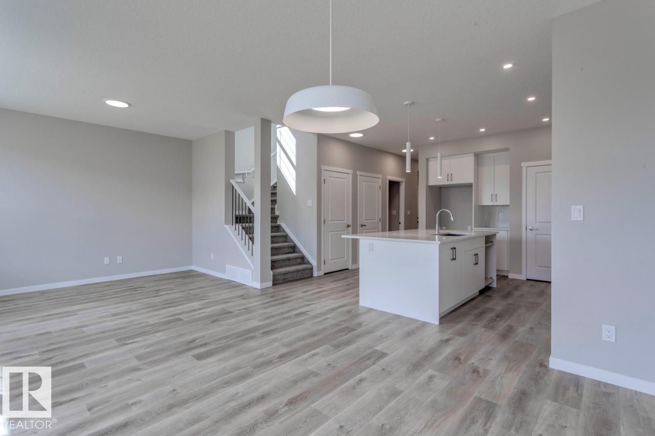 9483 228 St Nw, Edmonton, Alberta  T5T 7H5 - Photo 7 - E4460639