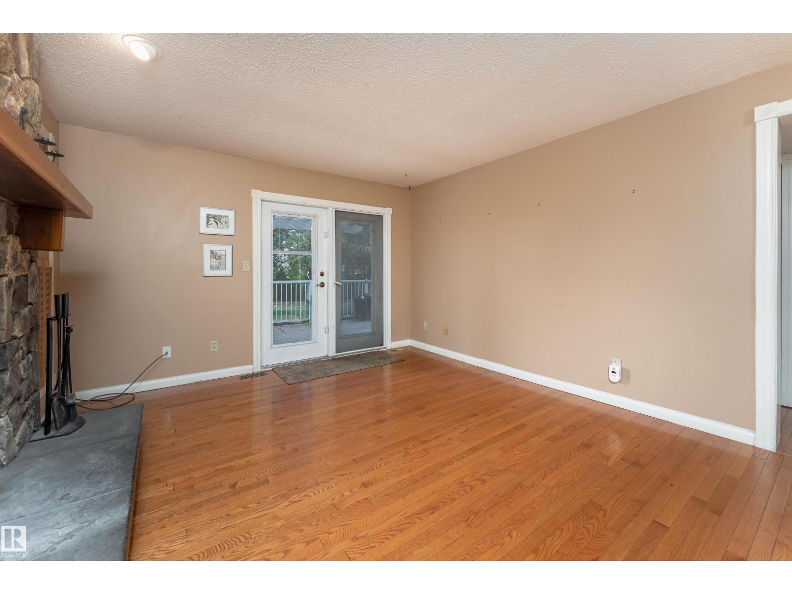 5310 39b Av Nw, Edmonton, Alberta  T6L 1P1 - Photo 13 - E4460640
