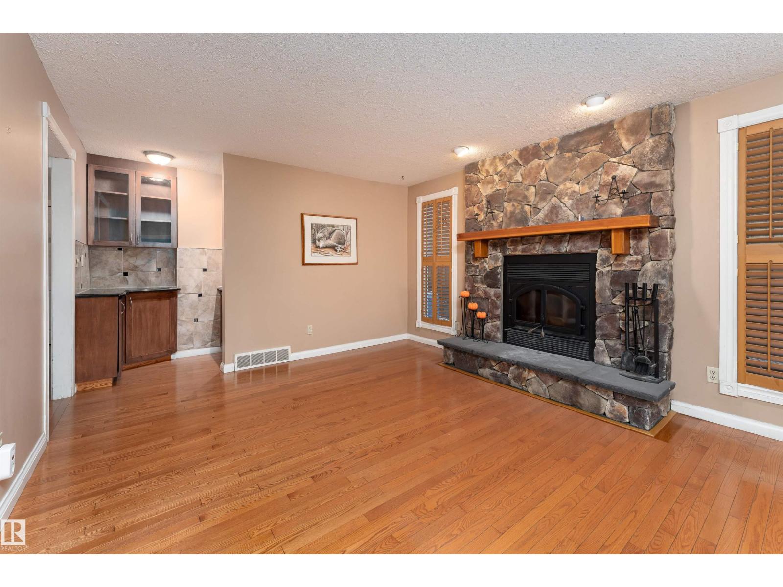 5310 39b Av Nw, Edmonton, Alberta  T6L 1P1 - Photo 15 - E4460640