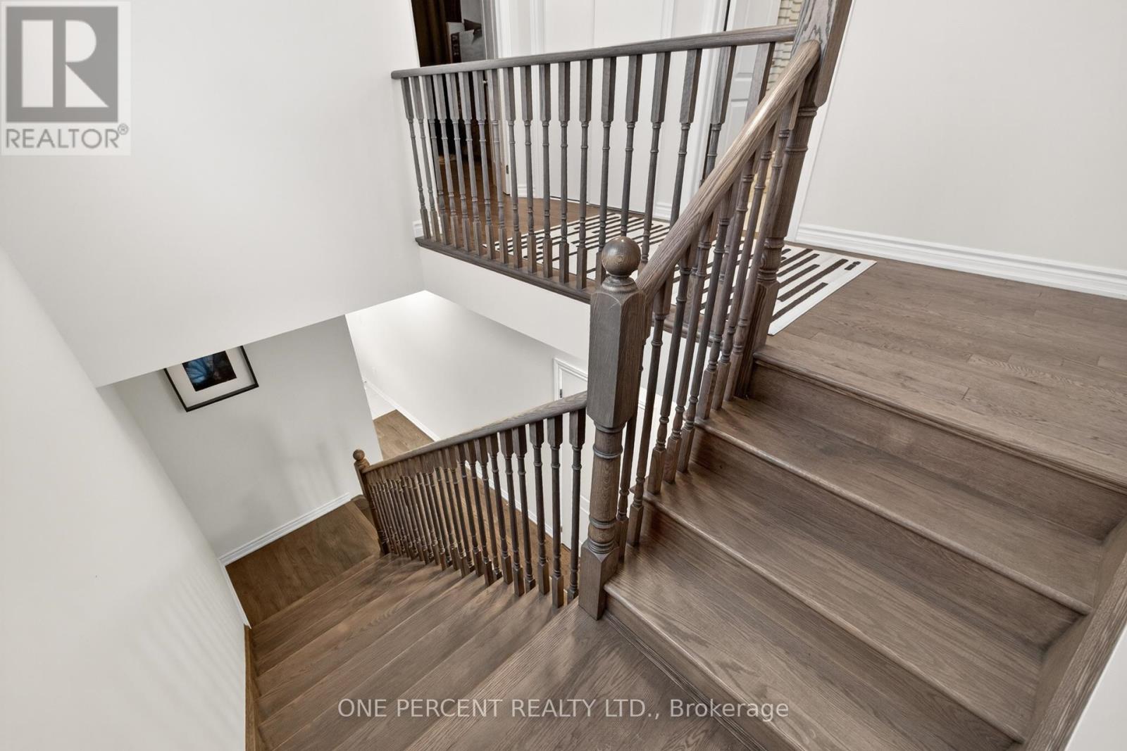 49 Sugar May Avenue, Thorold, Ontario  L2V 0L3 - Photo 18 - X12384293