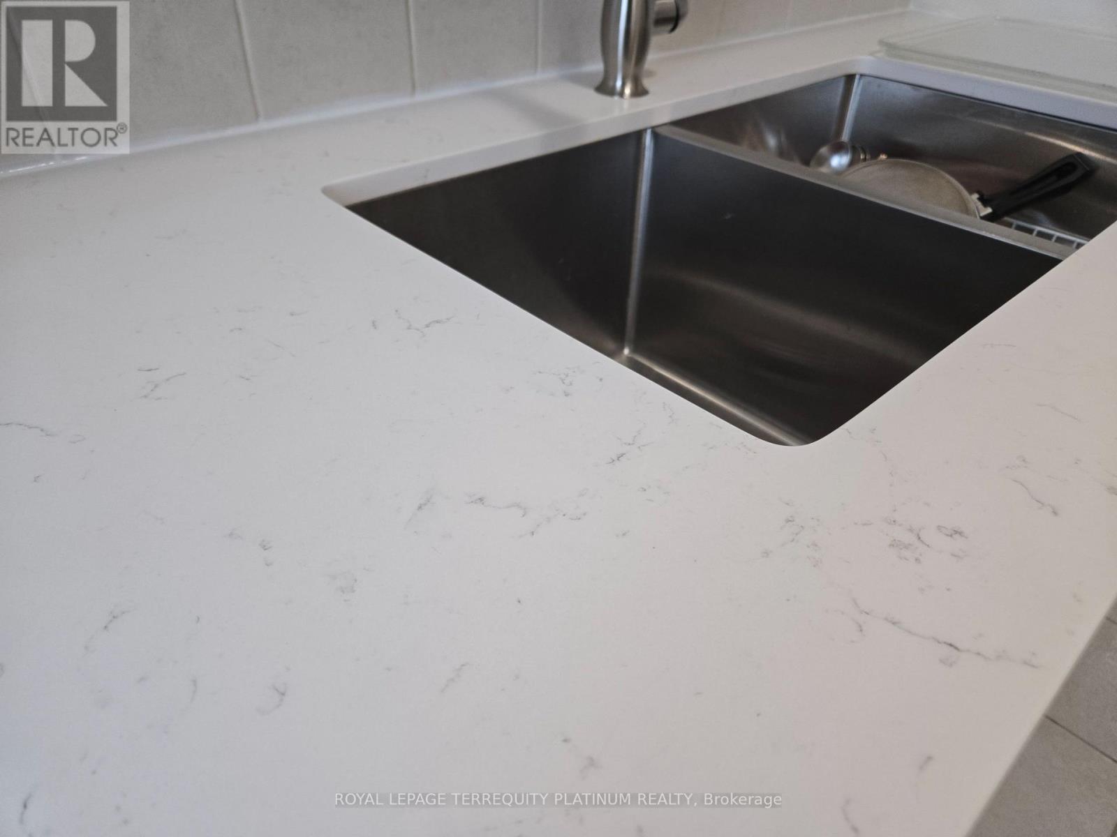Ph 3403 - 60 Brian Harrison Way, Toronto (Bendale), Ontario  M1P 5J5 - Photo 15 - E12442776