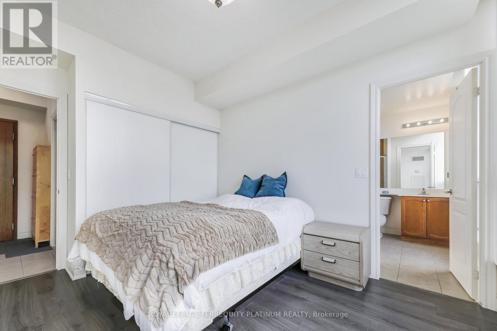 Ph 3403 - 60 Brian Harrison Way, Toronto (Bendale), Ontario  M1P 5J5 - Photo 19 - E12442776