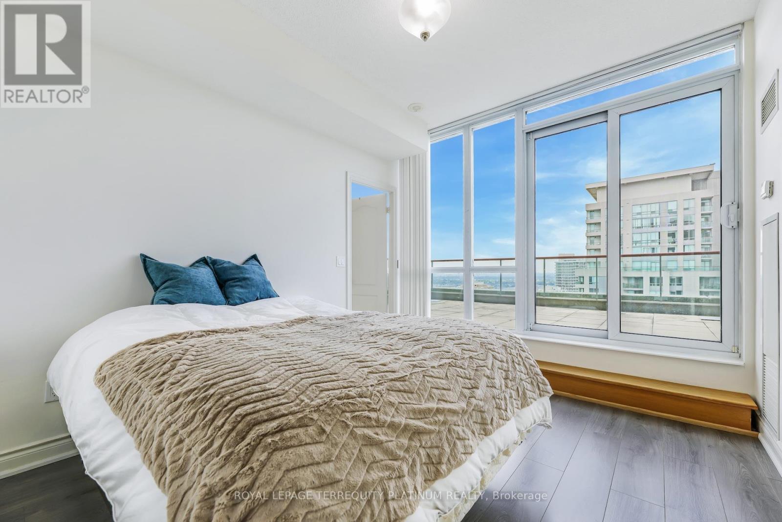 Ph 3403 - 60 Brian Harrison Way, Toronto (Bendale), Ontario  M1P 5J5 - Photo 18 - E12442776