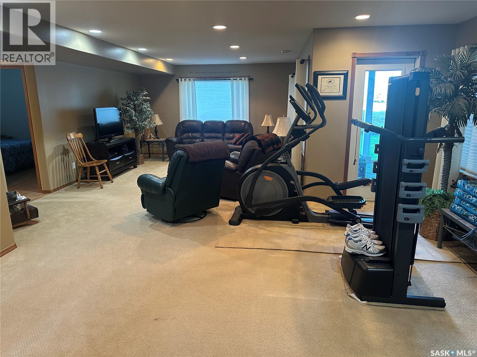 159 Sarah Drive S, Elbow, Saskatchewan  S0H 1J0 - Photo 12 - SK020036