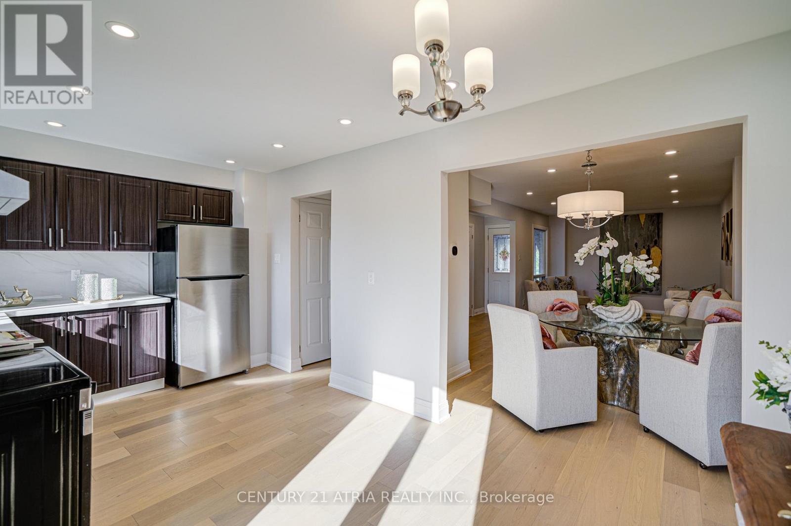 111 Bedale Crescent, Markham (Milliken Mills West), Ontario  L3R 3N9 - Photo 16 - N12440915