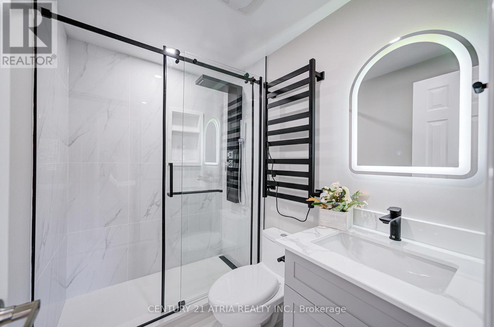 111 Bedale Crescent, Markham (Milliken Mills West), Ontario  L3R 3N9 - Photo 30 - N12440915