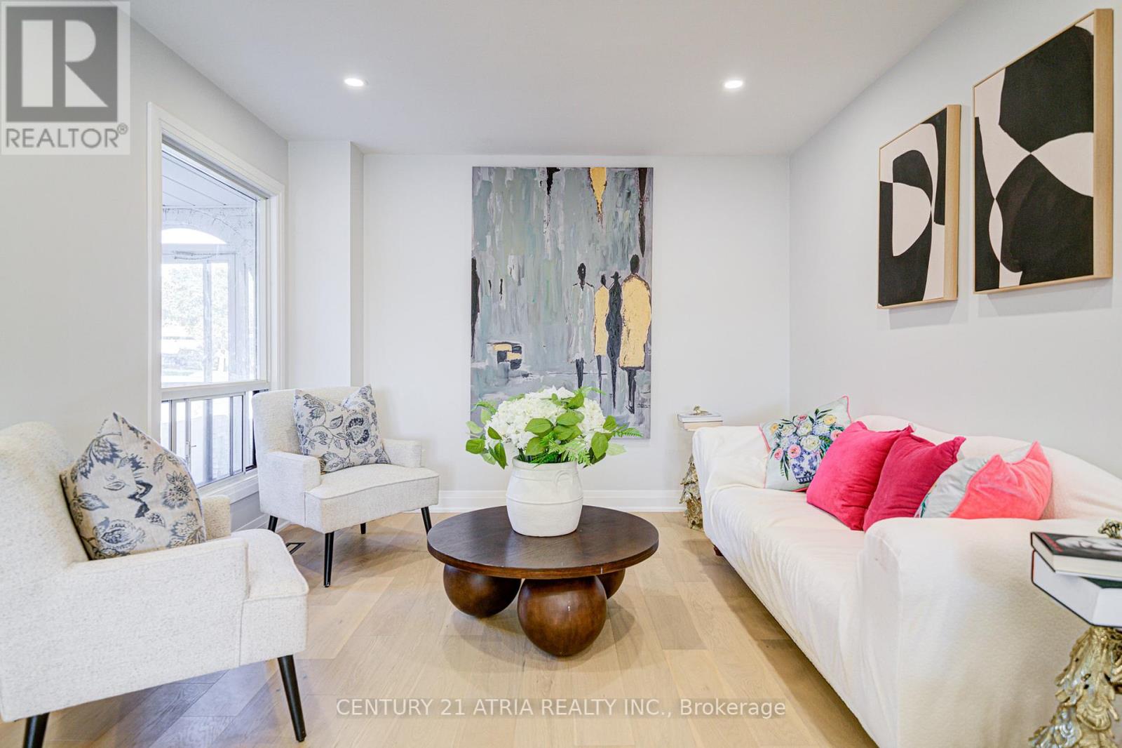 111 Bedale Crescent, Markham (Milliken Mills West), Ontario  L3R 3N9 - Photo 7 - N12440915