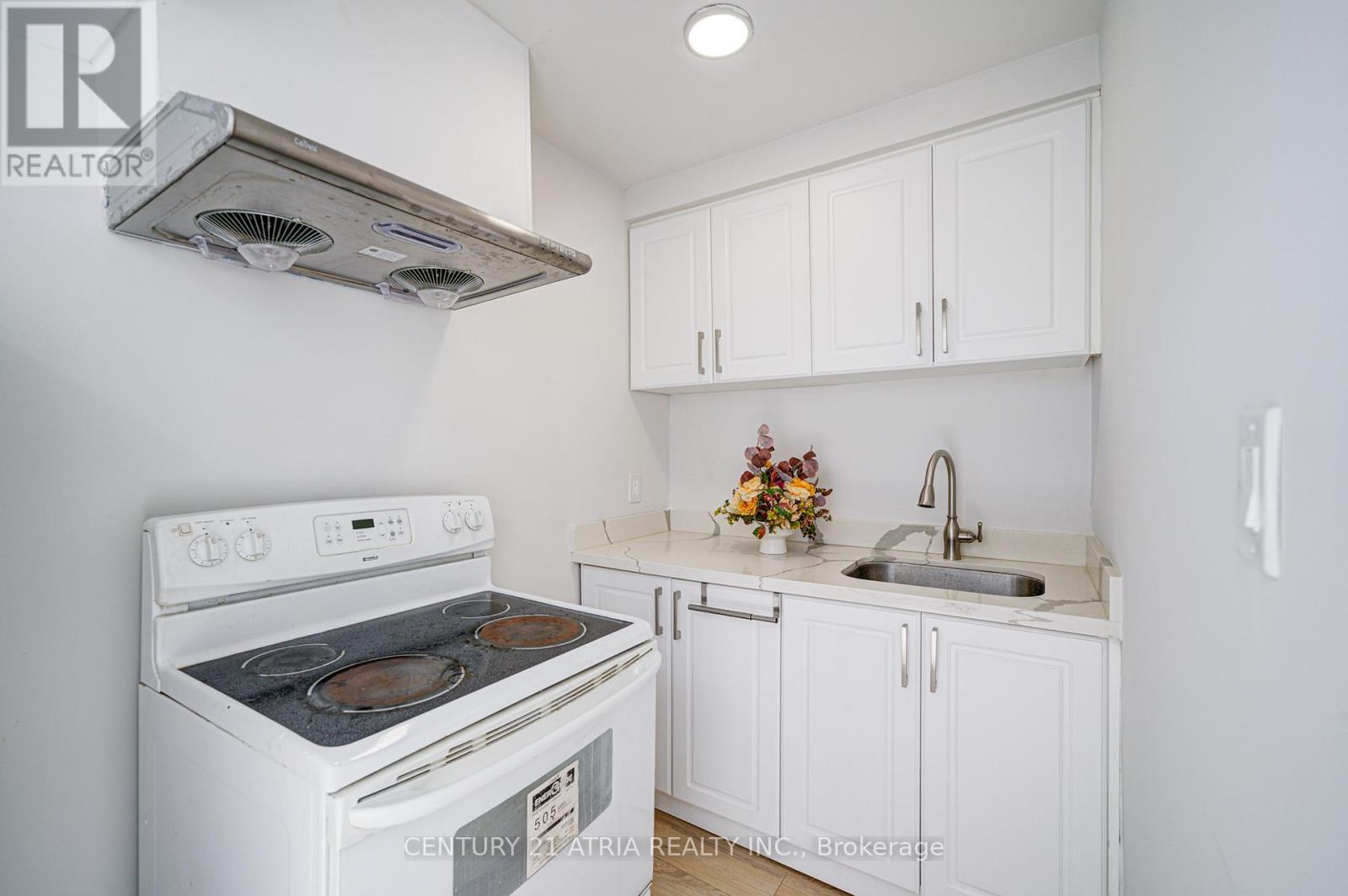 111 Bedale Crescent, Markham (Milliken Mills West), Ontario  L3R 3N9 - Photo 45 - N12440915