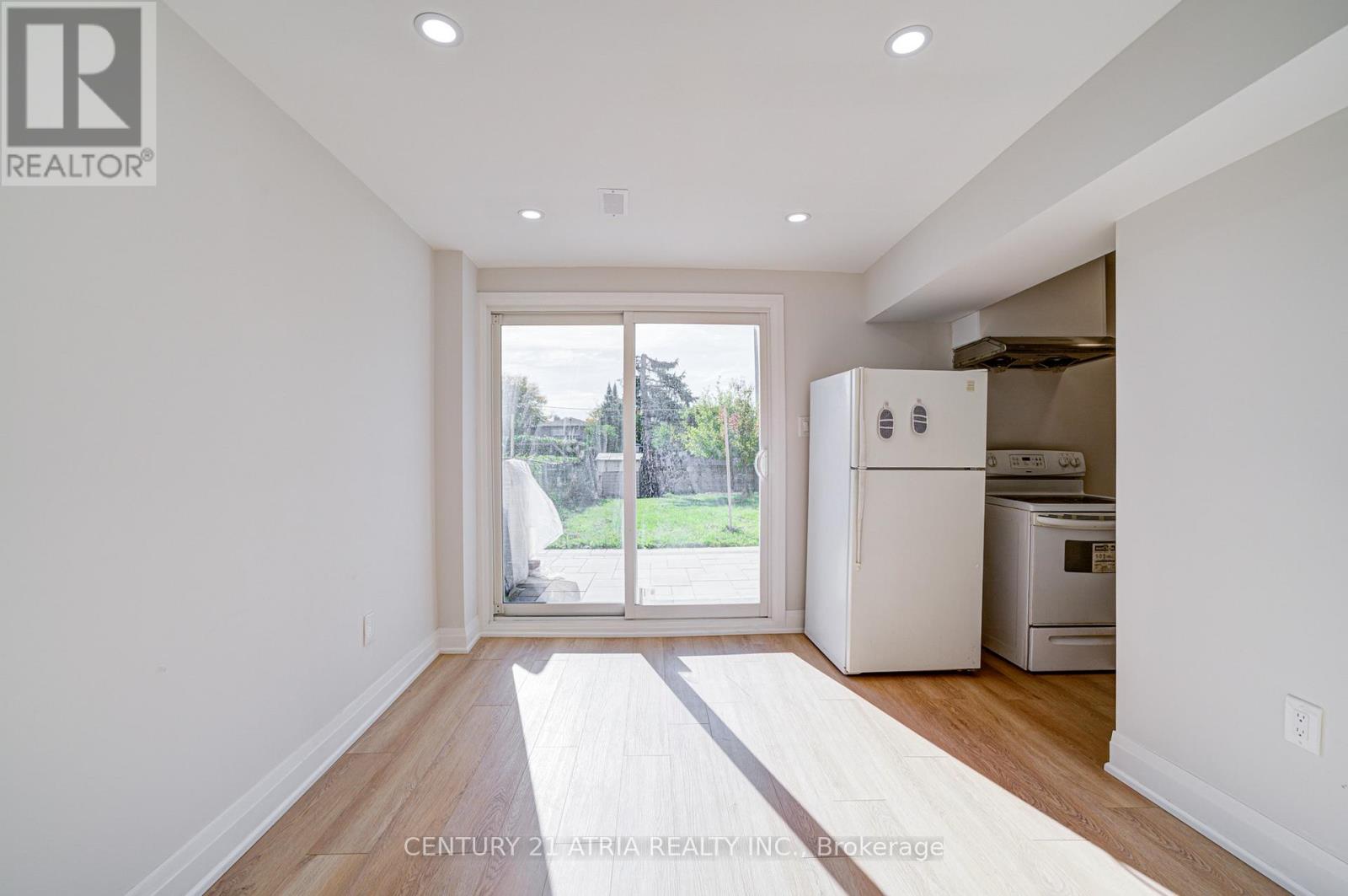 111 Bedale Crescent, Markham (Milliken Mills West), Ontario  L3R 3N9 - Photo 43 - N12440915