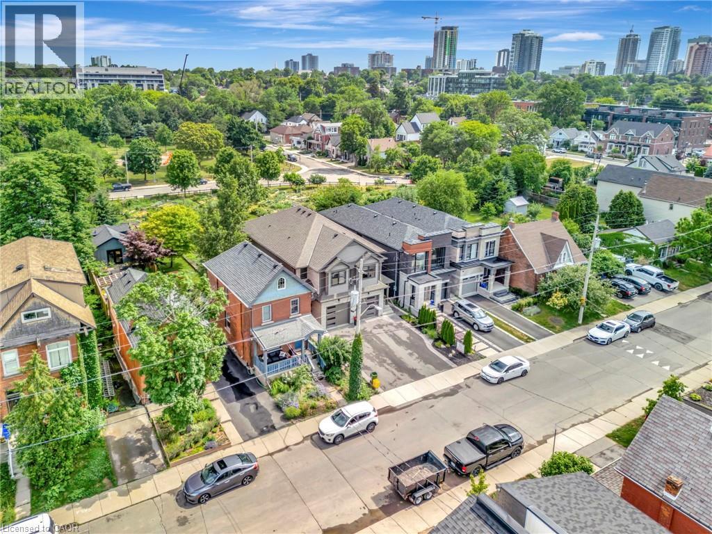 74 Melbourne Street, Hamilton, Ontario  L8P 2A6 - Photo 4 - 40776199