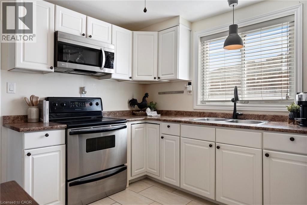 387 Osborne Street, Hamilton, Ontario  L8H 6S7 - Photo 19 - 40776152