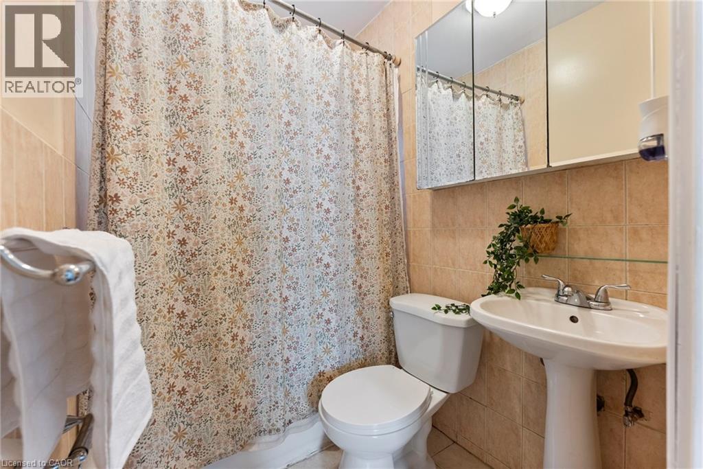 387 Osborne Street, Hamilton, Ontario  L8H 6S7 - Photo 21 - 40776152