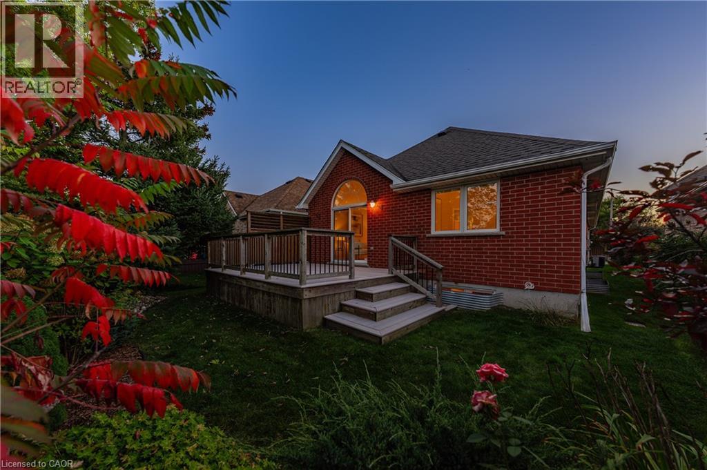 432 Sandbanks Crescent, Waterloo, Ontario  N2V 2J1 - Photo 38 - 40776044