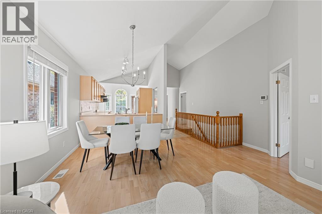 432 Sandbanks Crescent, Waterloo, Ontario  N2V 2J1 - Photo 9 - 40776044