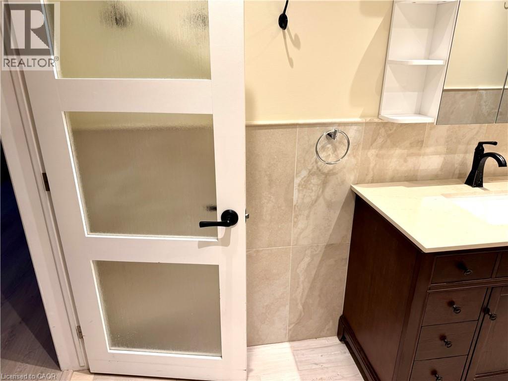 170 Rockhaven Lane Unit# 112, Waterdown, Ontario  L0R 2H6 - Photo 9 - 40775696