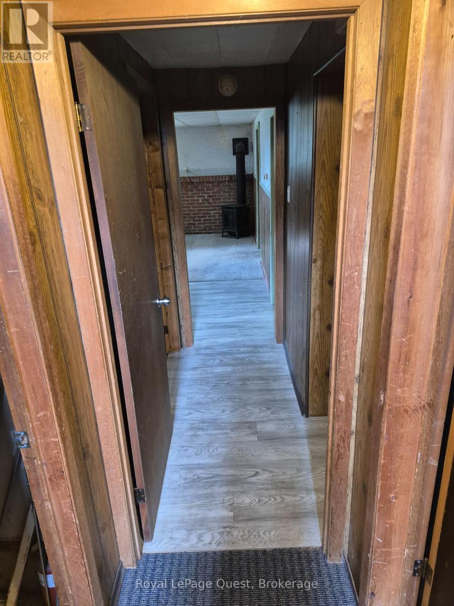 129 Simcoe Street, Orillia, Ontario  L3V 1G8 - Photo 24 - S12442964