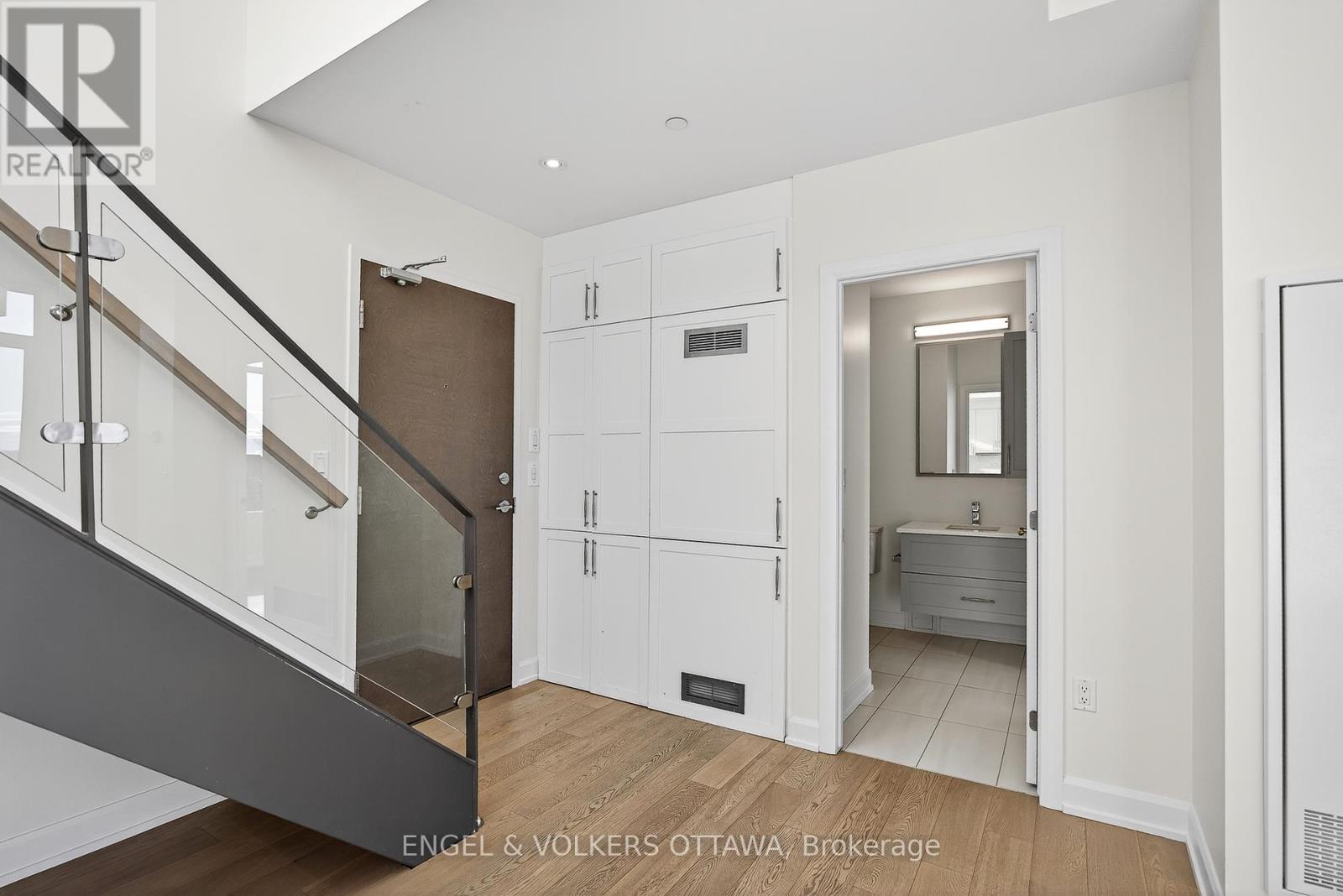 608 - 10 Rosemount Avenue, Ottawa, Ontario  K1Y 4G9 - Photo 24 - X12300834