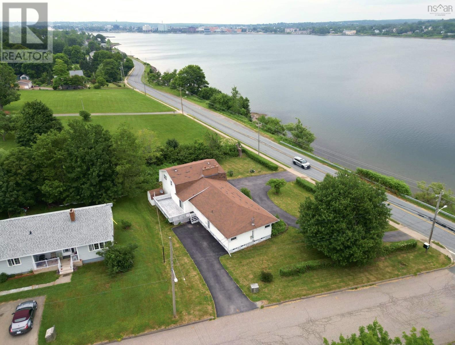 247 Westmount Road, Westmount, Nova Scotia  B1R 1A3 - Photo 2 - 202517140