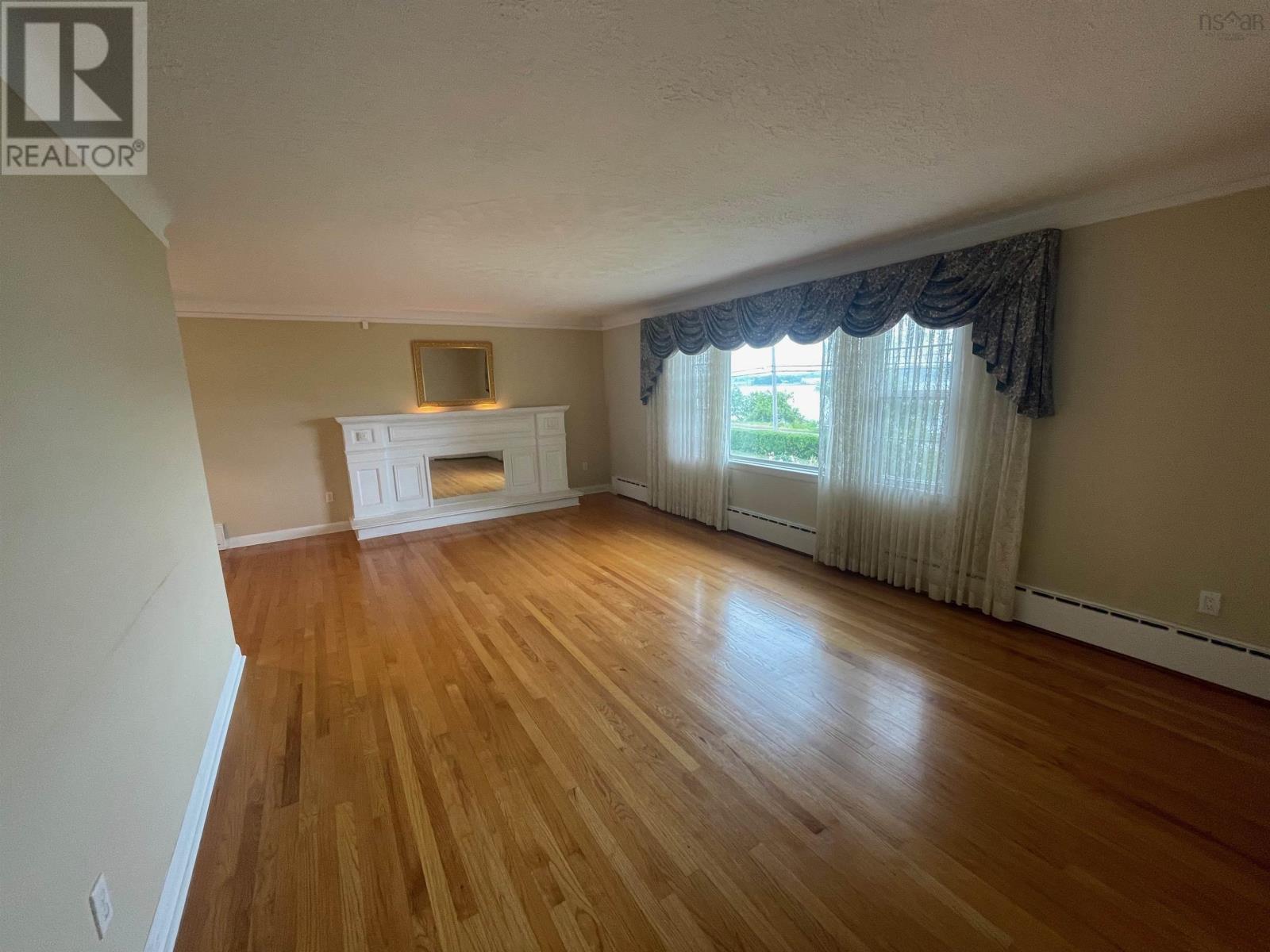 247 Westmount Road, Westmount, Nova Scotia  B1R 1A3 - Photo 17 - 202517140