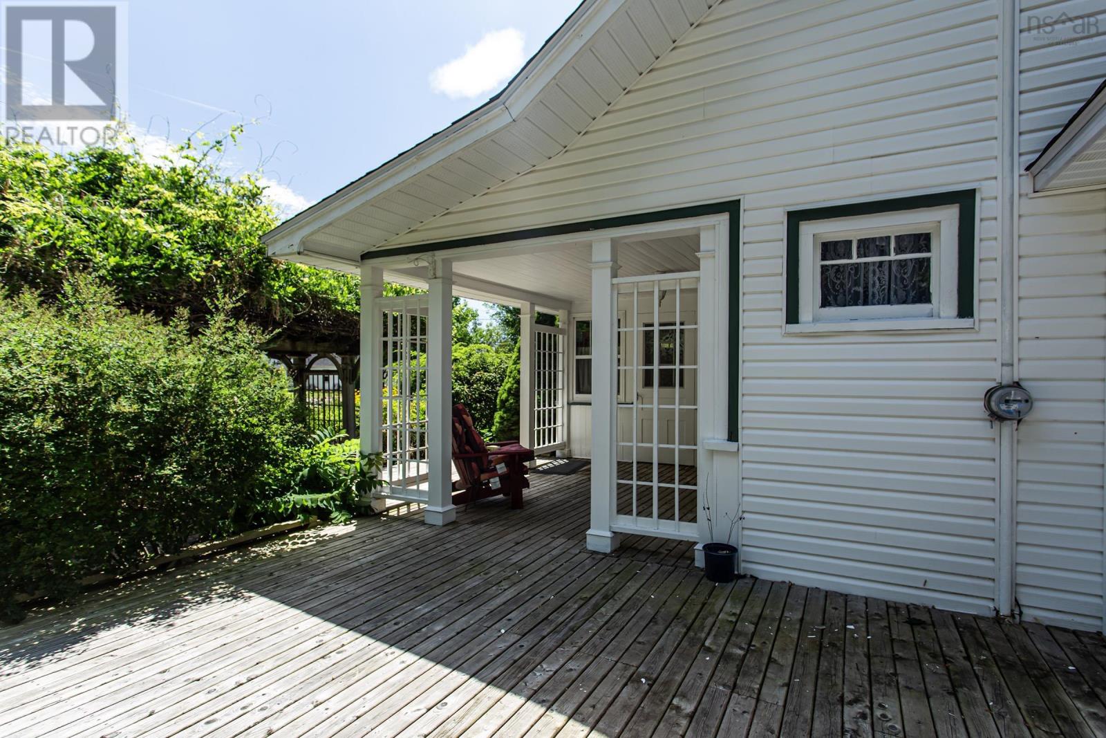 481 Main Street, Middleton, Nova Scotia  B0S 1P0 - Photo 4 - 202518626
