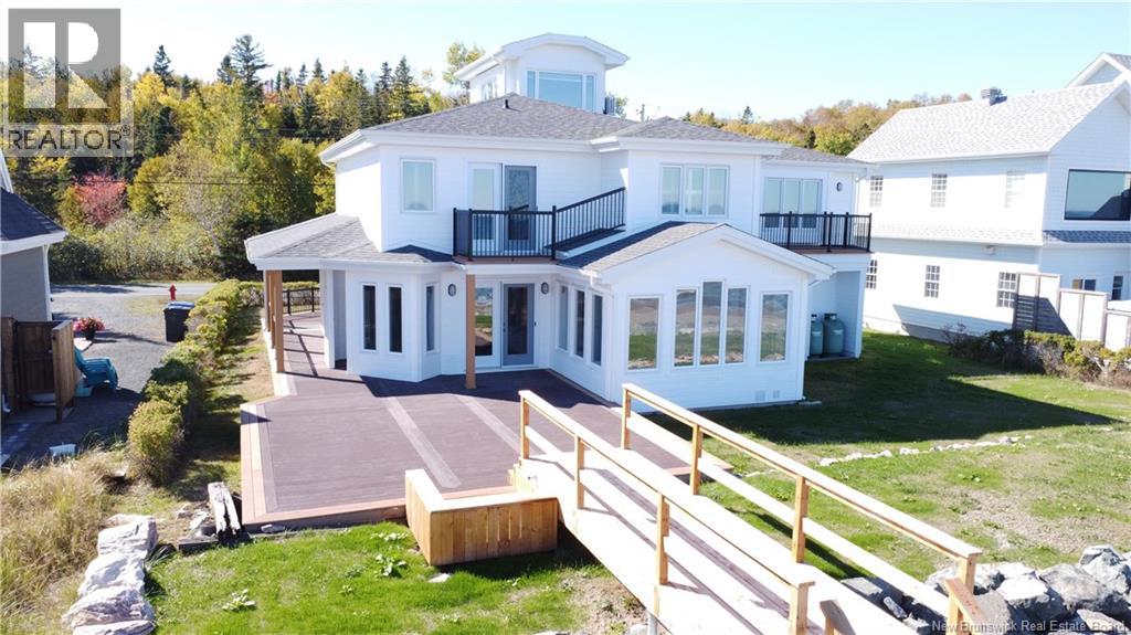 2156 Queen Elizabeth Drive, Bathurst, New Brunswick  E2A 4Y4 - Photo 14 - NB127879