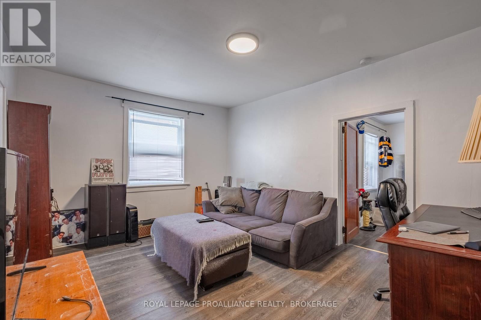 93 Cherry Street, Kingston, Ontario  K7K 3W7 - Photo 6 - X12443042