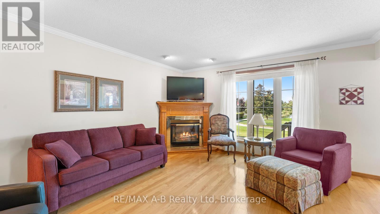 198 Wimpole Street, West Perth, Ontario  N0K 1N0 - Photo 10 - X12442922