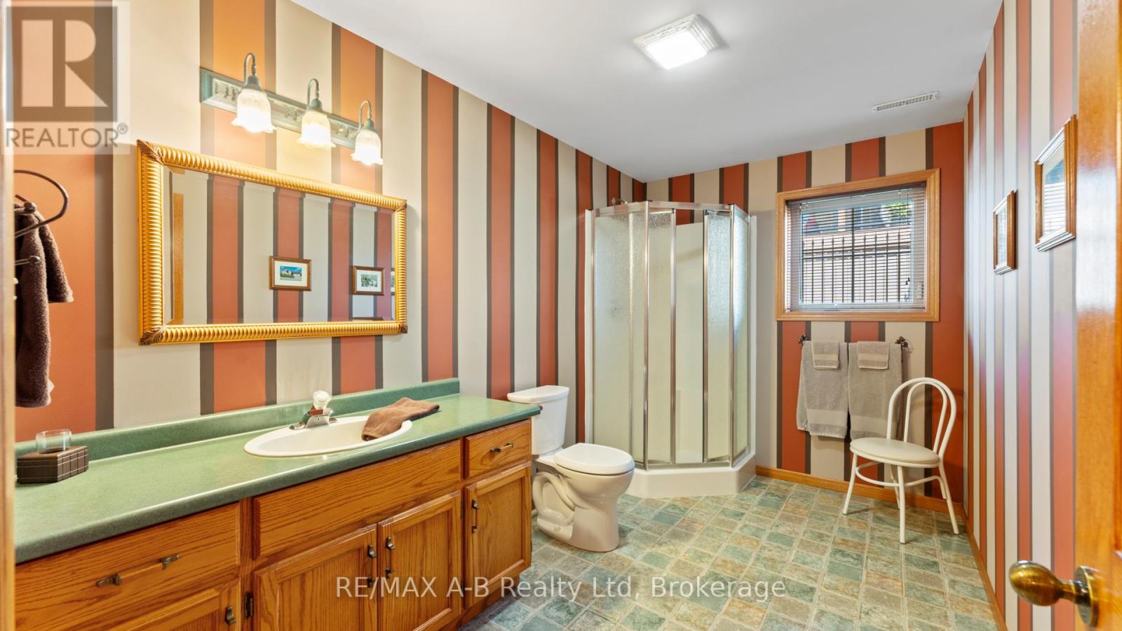 198 Wimpole Street, West Perth, Ontario  N0K 1N0 - Photo 33 - X12442922