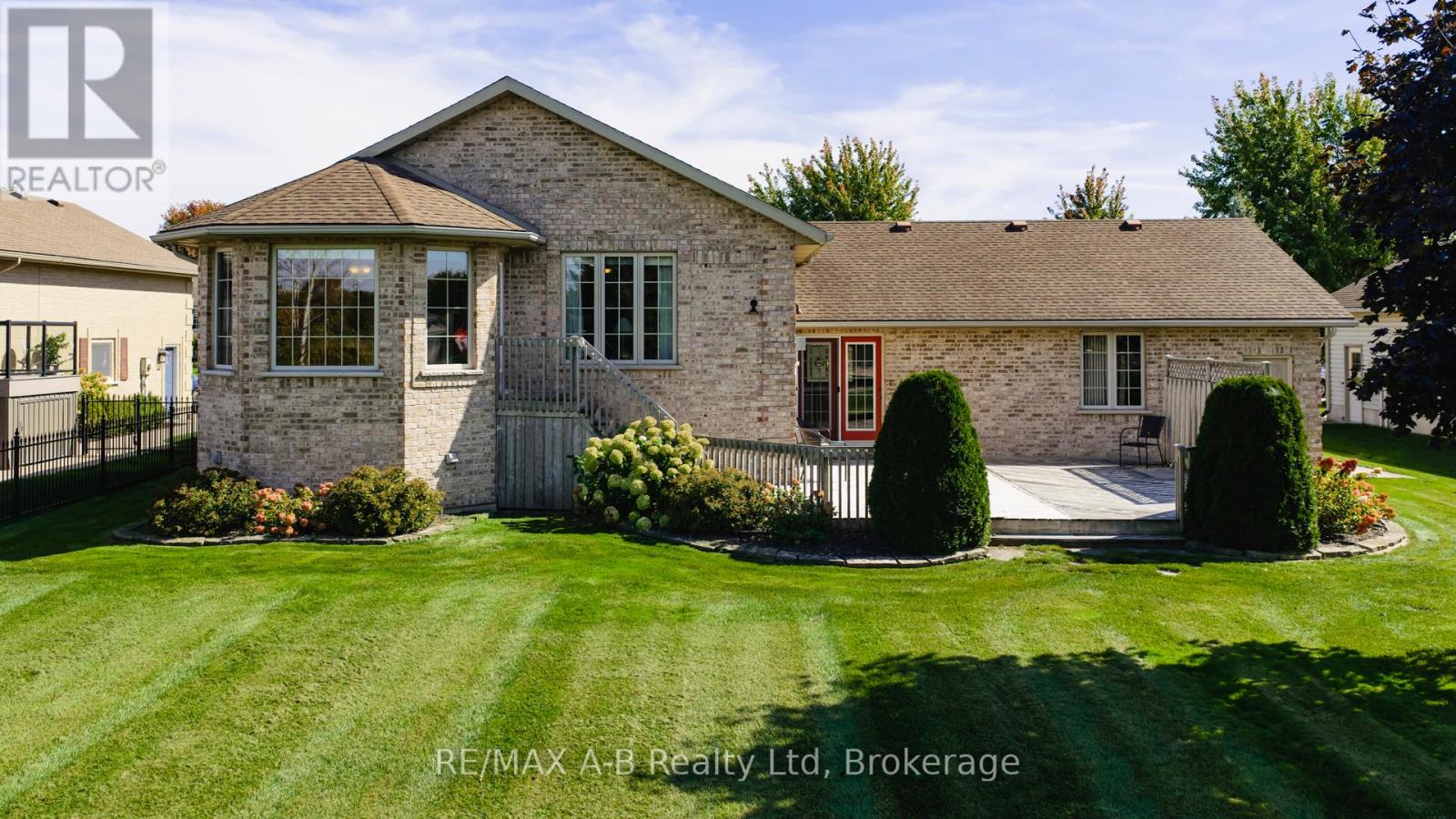 198 Wimpole Street, West Perth, Ontario  N0K 1N0 - Photo 37 - X12442922