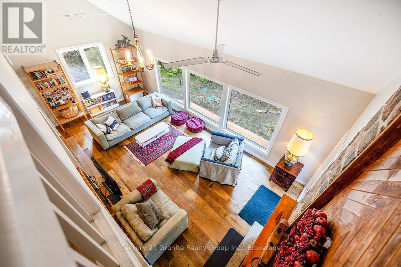 85 Nevison Drive, Kawartha Lakes, Ontario  K0M 2L0 - Photo 14 - X12442998