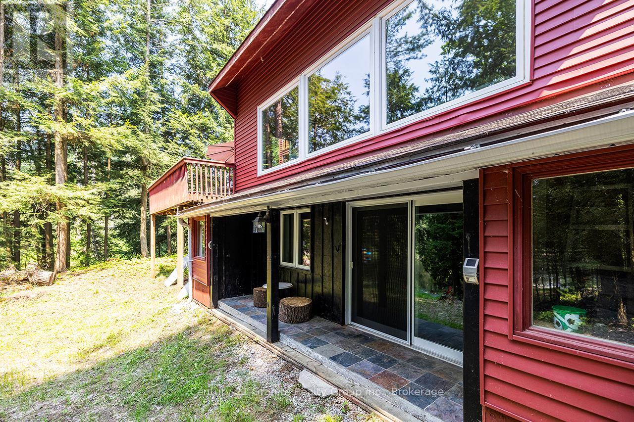 85 Nevison Drive, Kawartha Lakes, Ontario  K0M 2L0 - Photo 28 - X12442998