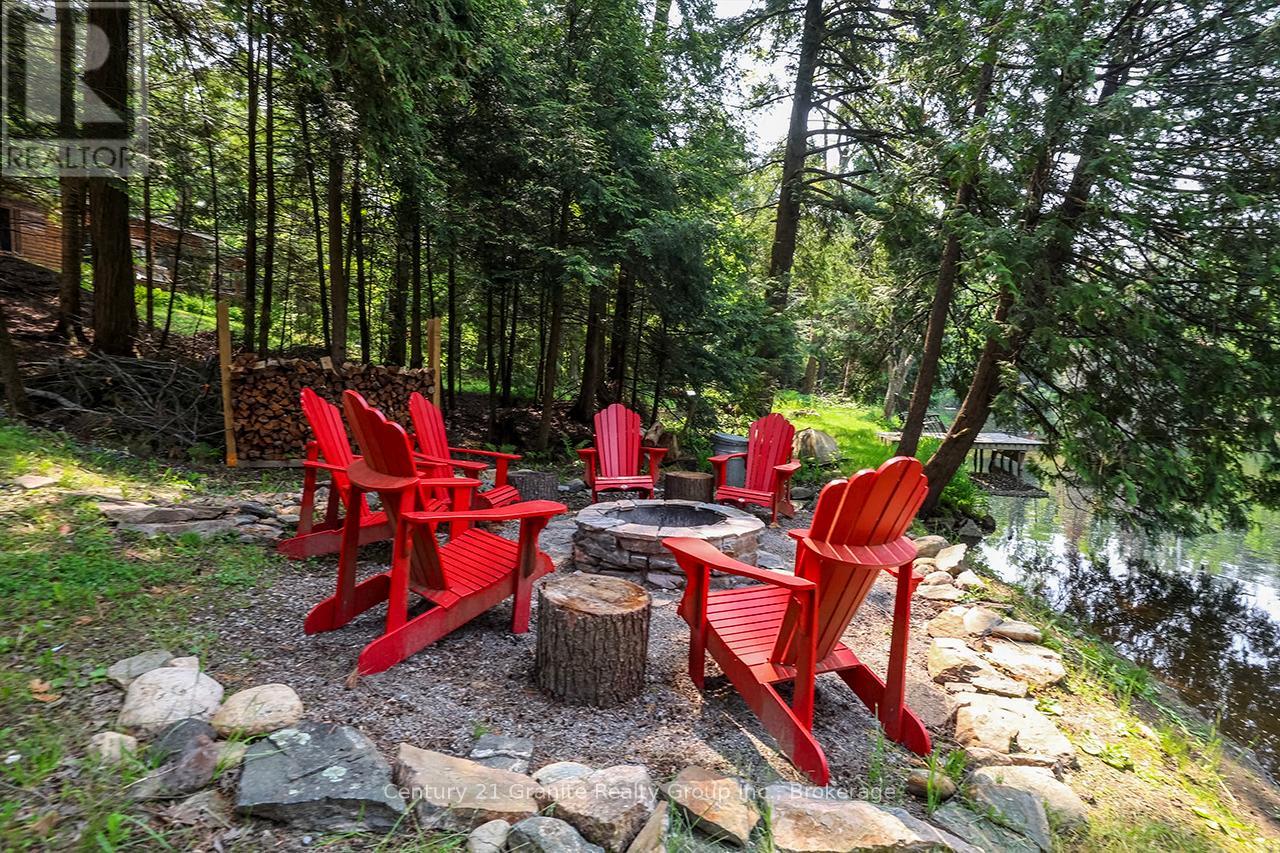 85 Nevison Drive, Kawartha Lakes, Ontario  K0M 2L0 - Photo 30 - X12442998