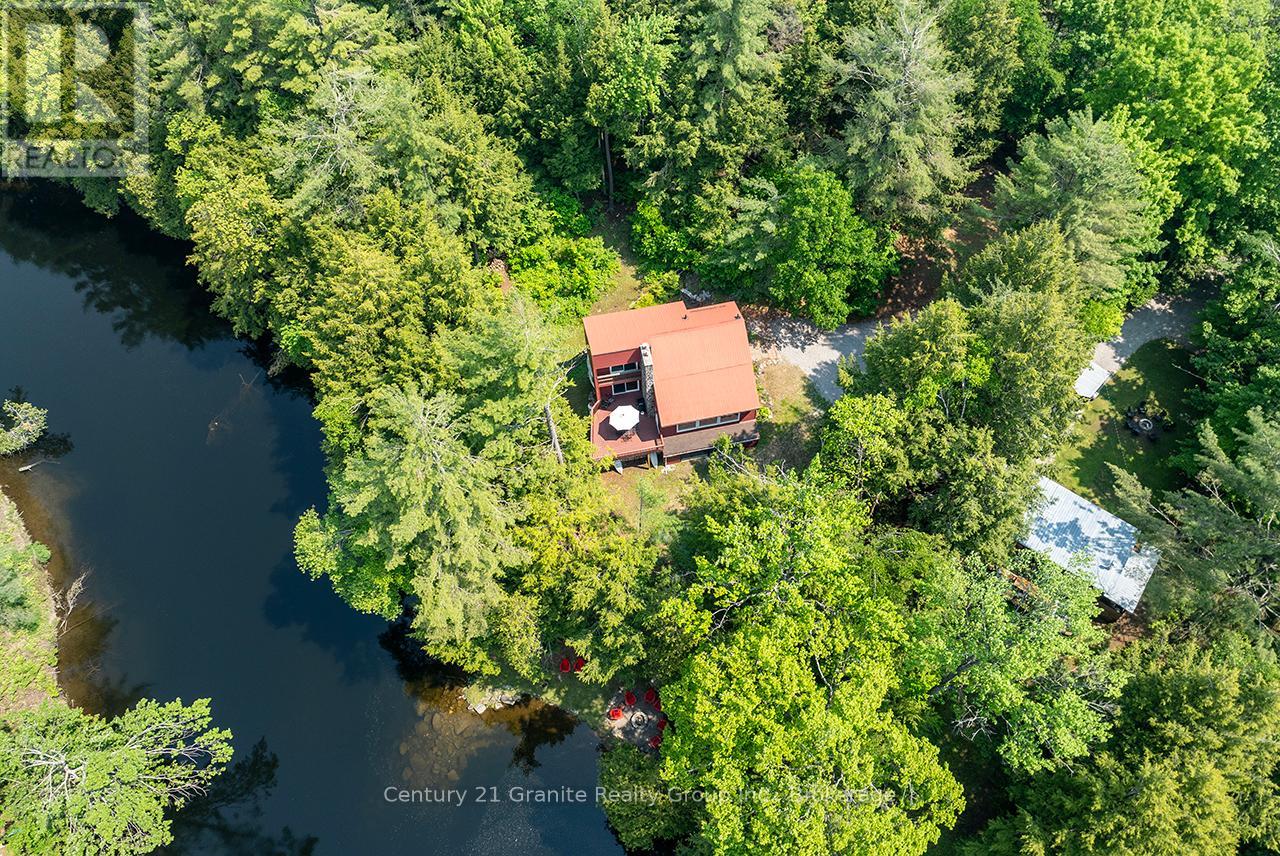 85 Nevison Drive, Kawartha Lakes, Ontario  K0M 2L0 - Photo 31 - X12442998