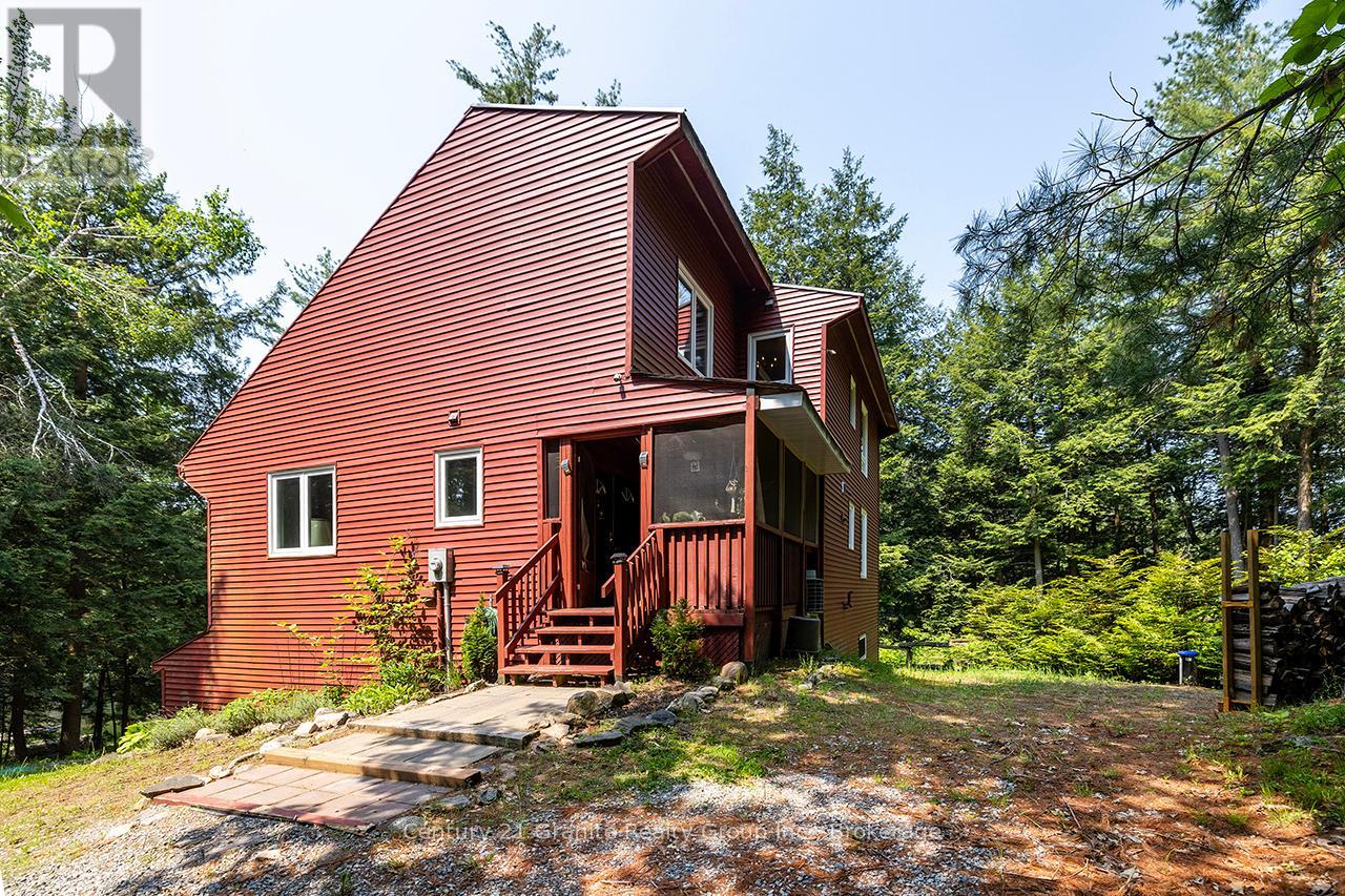85 Nevison Drive, Kawartha Lakes, Ontario  K0M 2L0 - Photo 37 - X12442998