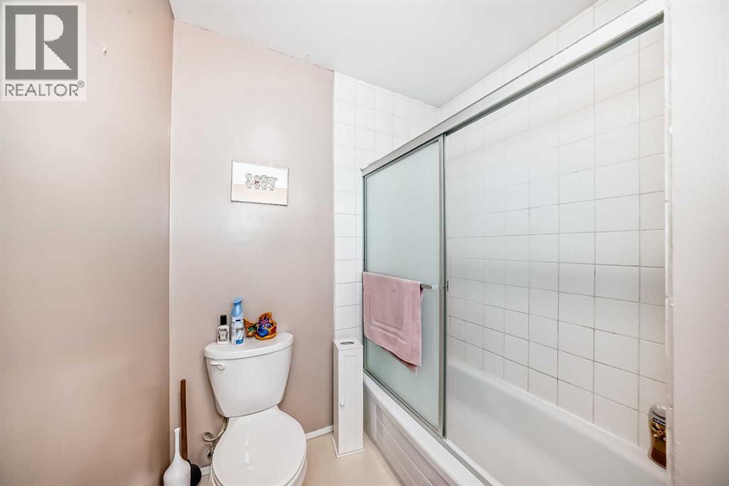 2037/2039 30 Street Sw, Calgary, Alberta  T3E 2L6 - Photo 37 - A2259785