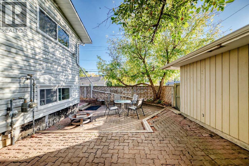 2037/2039 30 Street Sw, Calgary, Alberta  T3E 2L6 - Photo 44 - A2259785