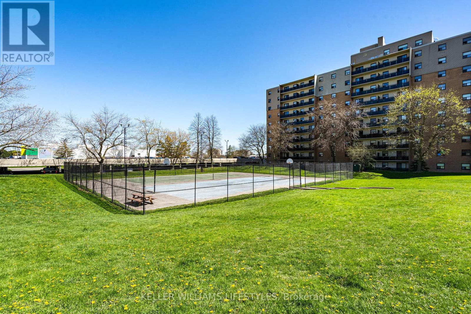 511 - 931 Wonderland Road S, London South (South M), Ontario  N6K 2X6 - Photo 43 - X12443045