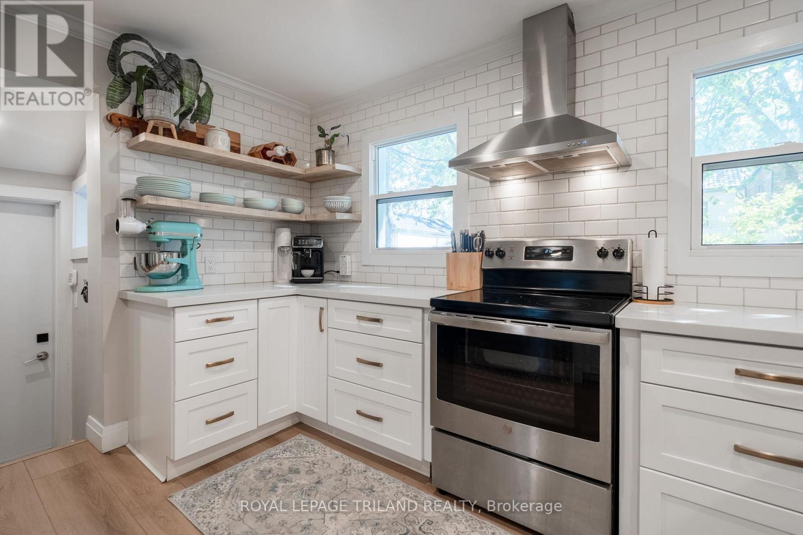 3 Henry Street, London East (East K), Ontario  N6B 2L6 - Photo 10 - X12443100