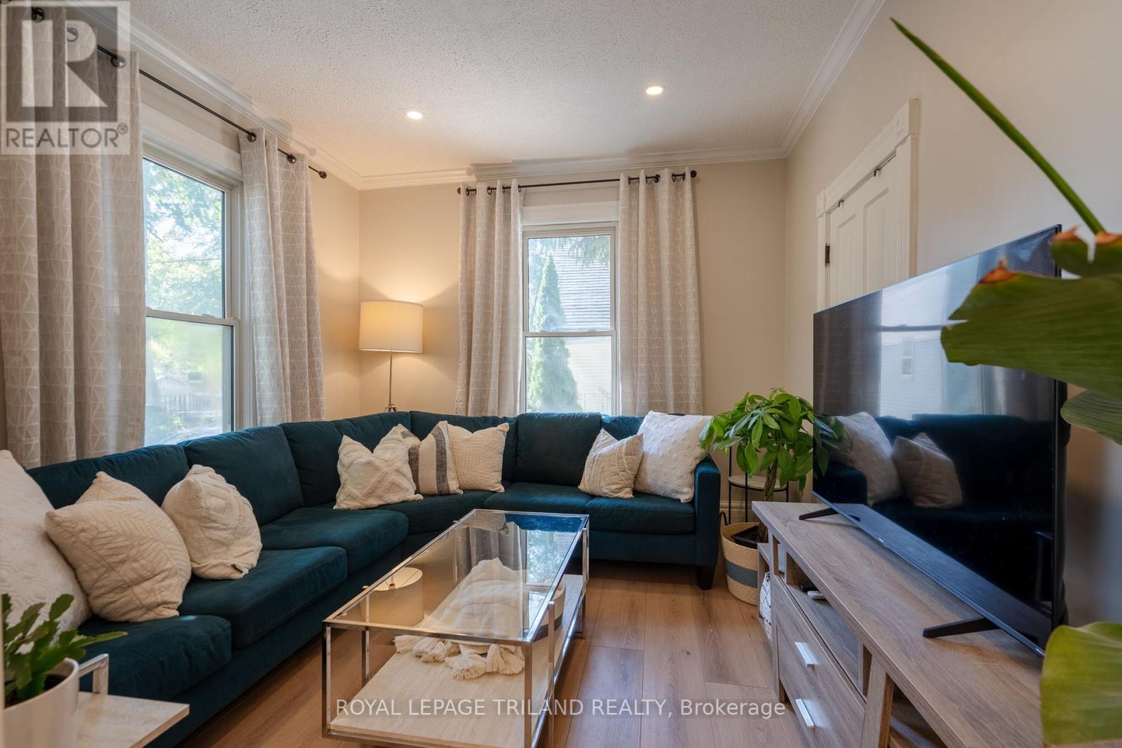 3 Henry Street, London East (East K), Ontario  N6B 2L6 - Photo 12 - X12443100