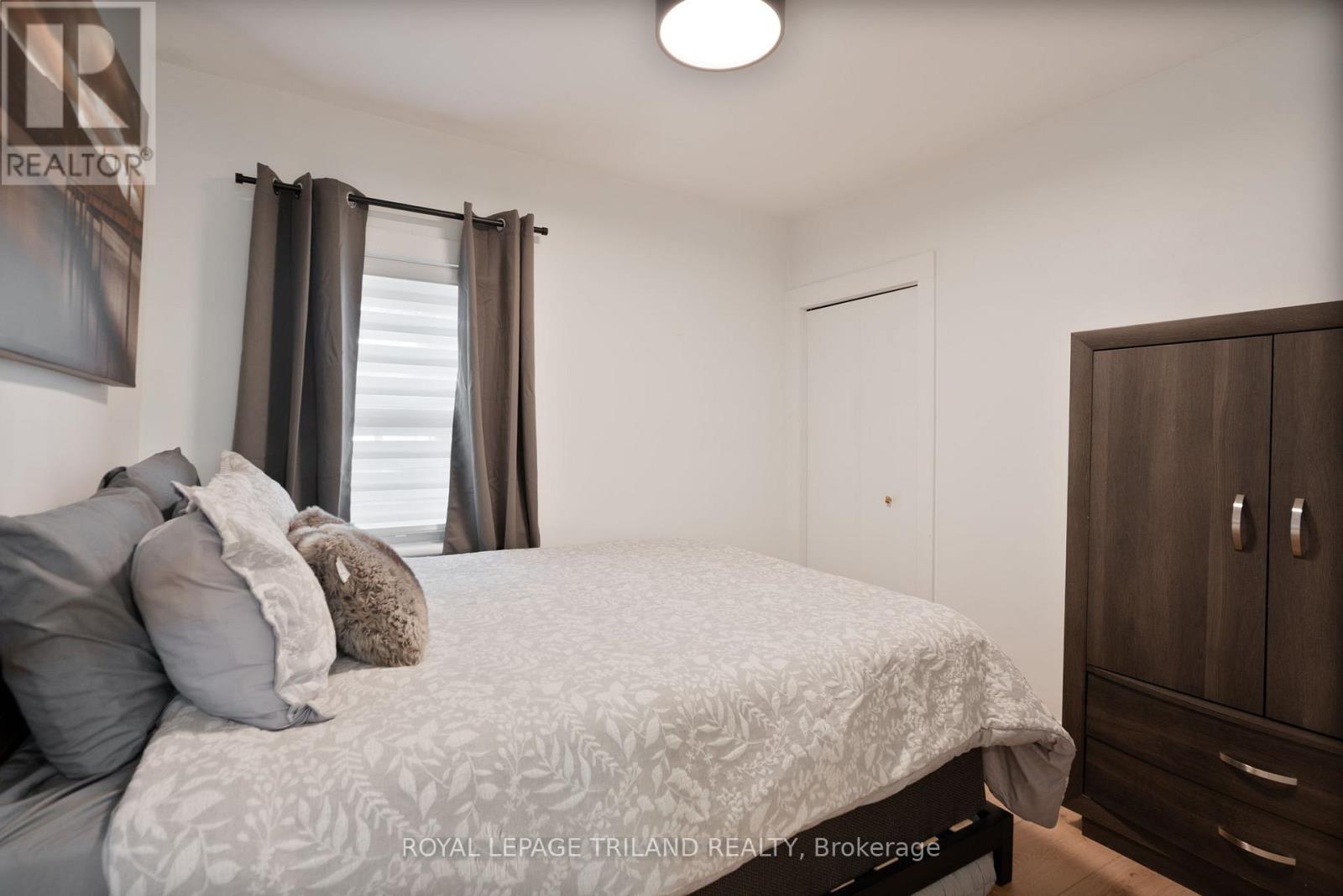 3 Henry Street, London East (East K), Ontario  N6B 2L6 - Photo 19 - X12443100
