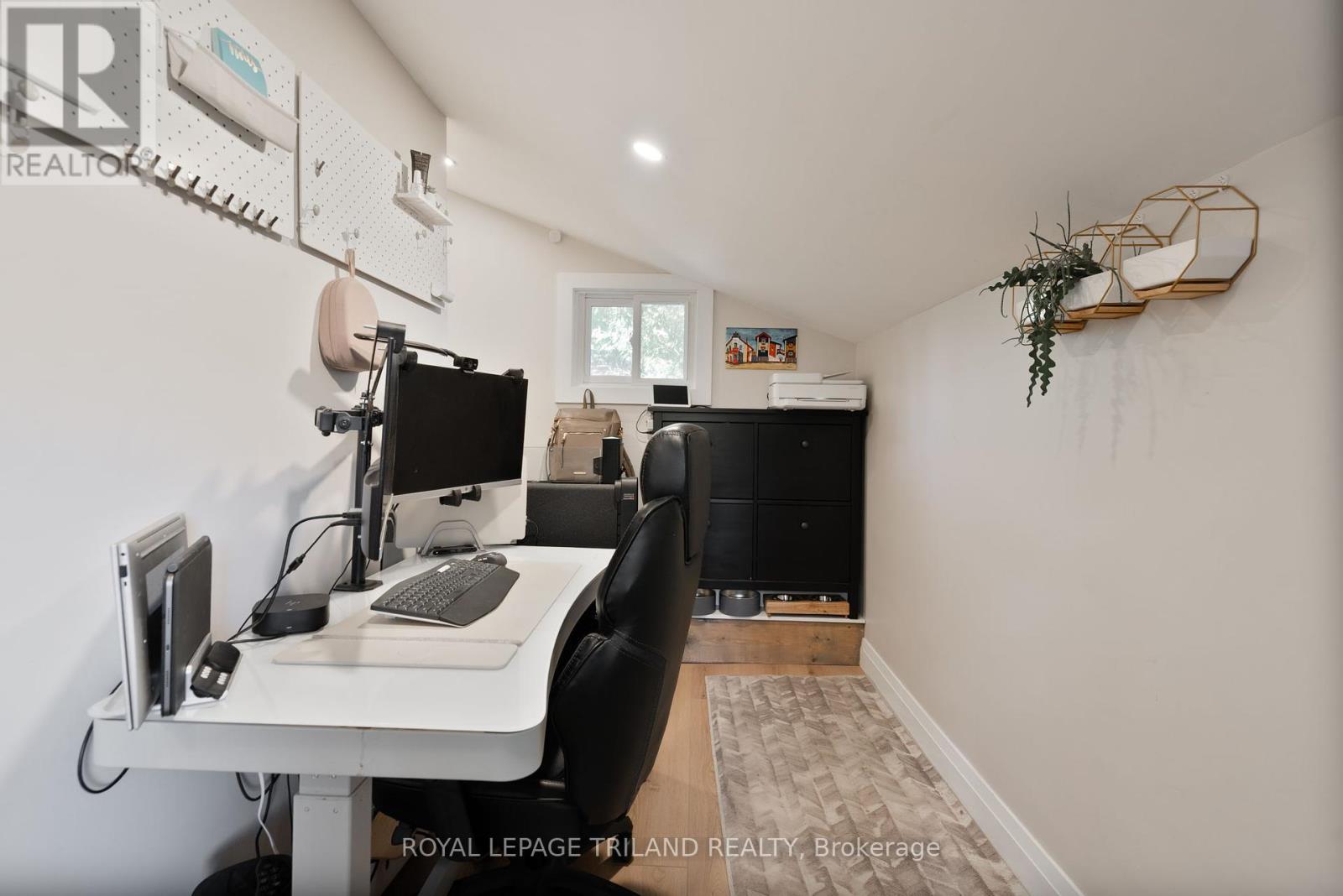 3 Henry Street, London East (East K), Ontario  N6B 2L6 - Photo 21 - X12443100
