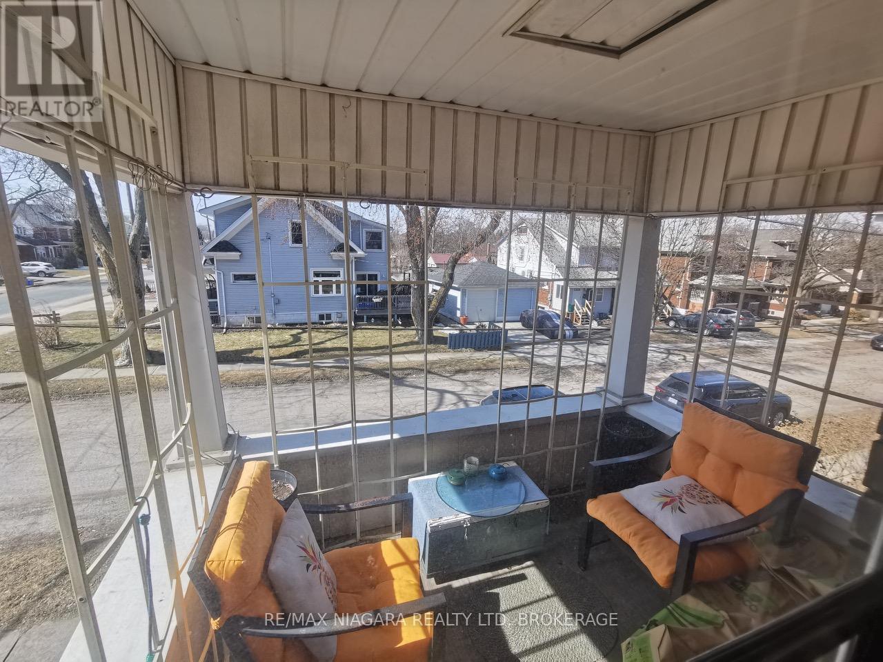 5078-5086 Fifth Avenue, Niagara Falls (Downtown), Ontario  L2E 4S5 - Photo 18 - X12440874