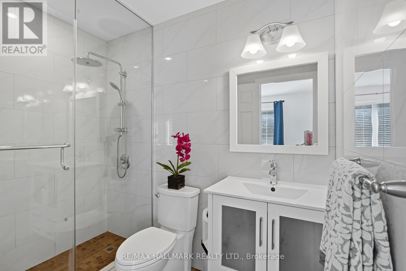 19 Michael Way, Markham (Buttonville), Ontario  L3R 5G4 - Photo 18 - N12442022