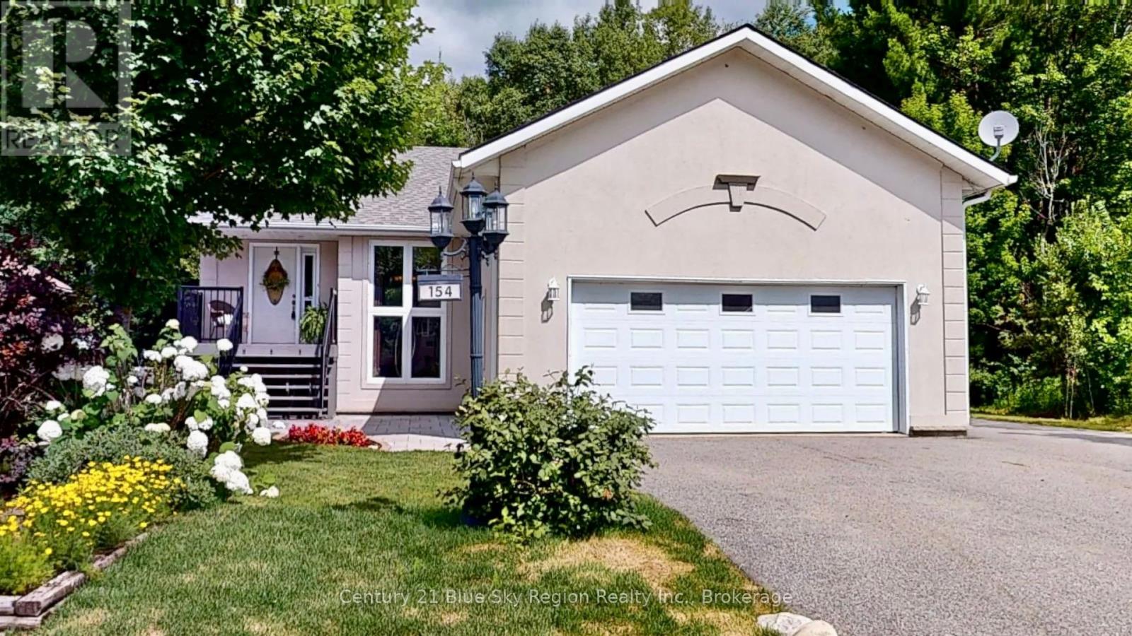 154 GOLF COURSE ROAD, Callander, Ontario