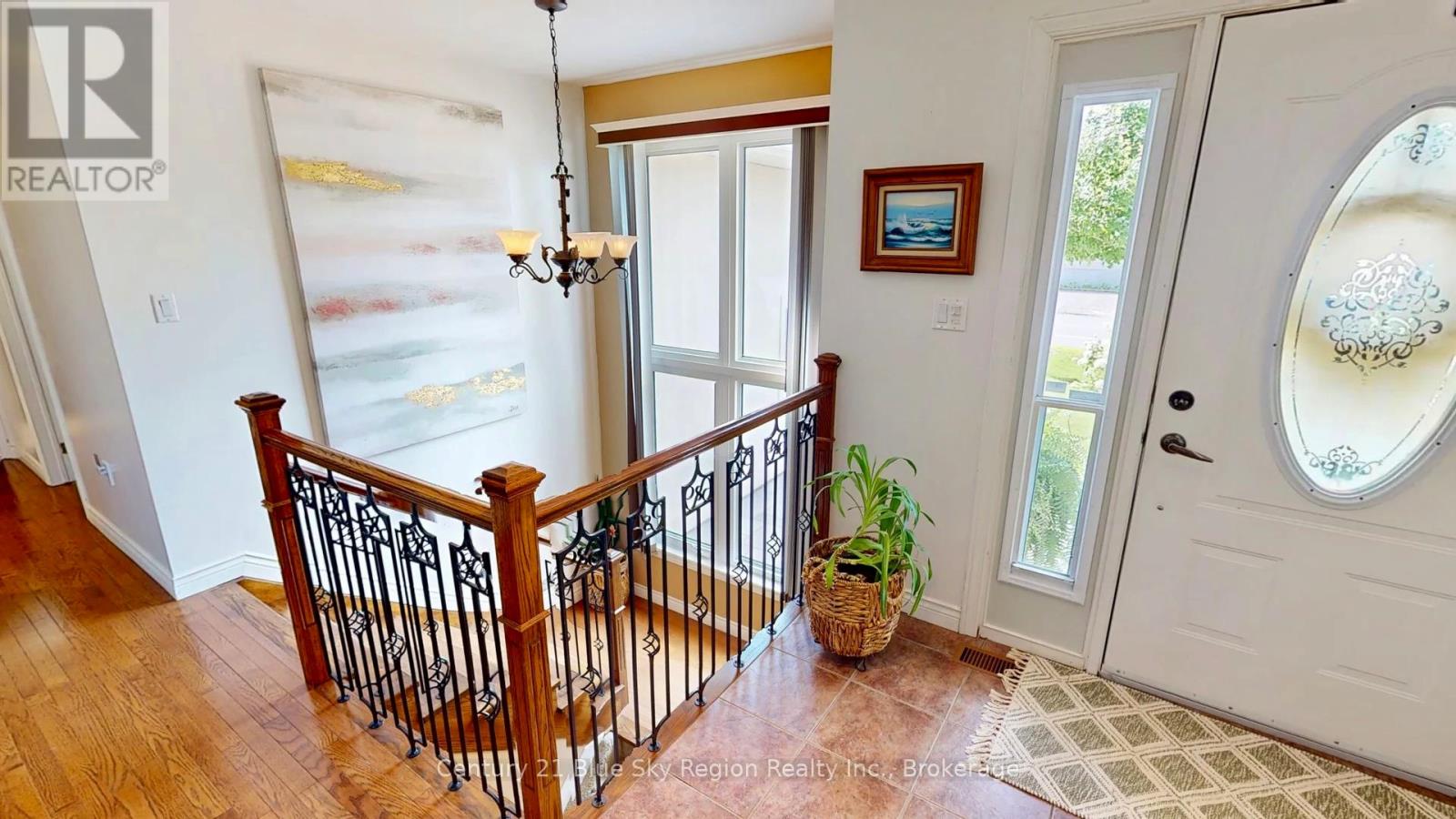 154 Golf Course Road, Callander, Ontario  P0H 1H0 - Photo 5 - X12301900