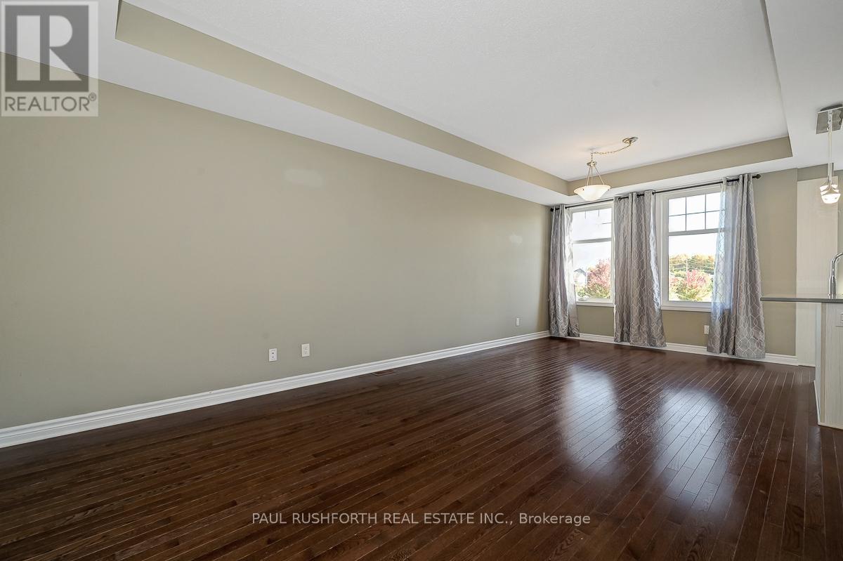 640 Lauraleaf Crescent, Ottawa, Ontario  K2J 6G9 - Photo 6 - X12442936
