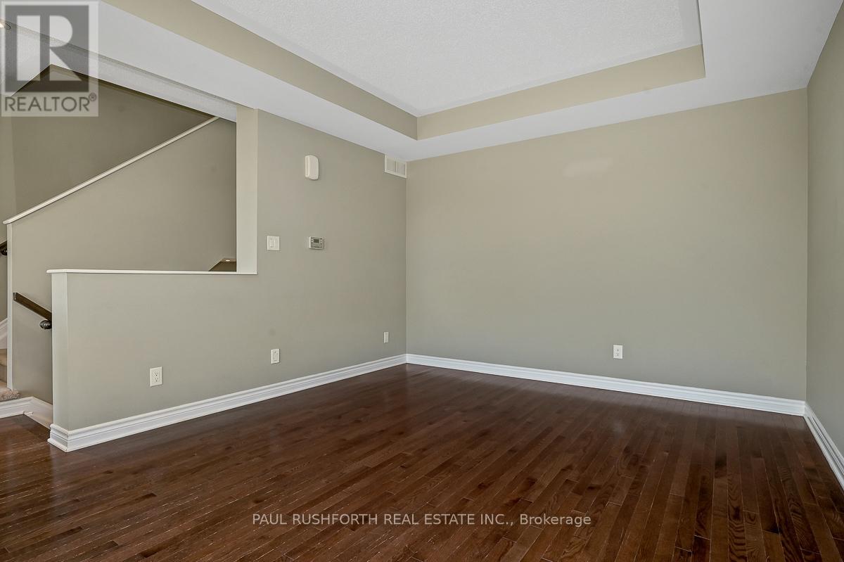 640 Lauraleaf Crescent, Ottawa, Ontario  K2J 6G9 - Photo 9 - X12442936