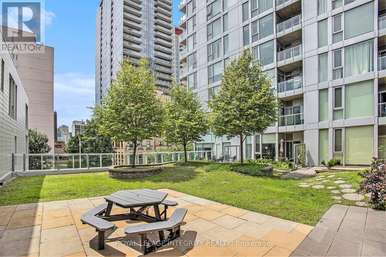 212 - 197 Lisgar Street, Ottawa, Ontario  K2P 0C3 - Photo 13 - X12442988