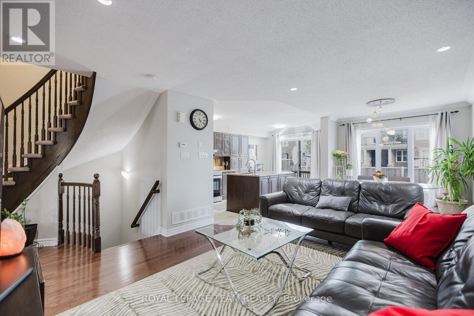 121 Mancini Way, Ottawa, Ontario  K2J 5X3 - Photo 10 - X12443020