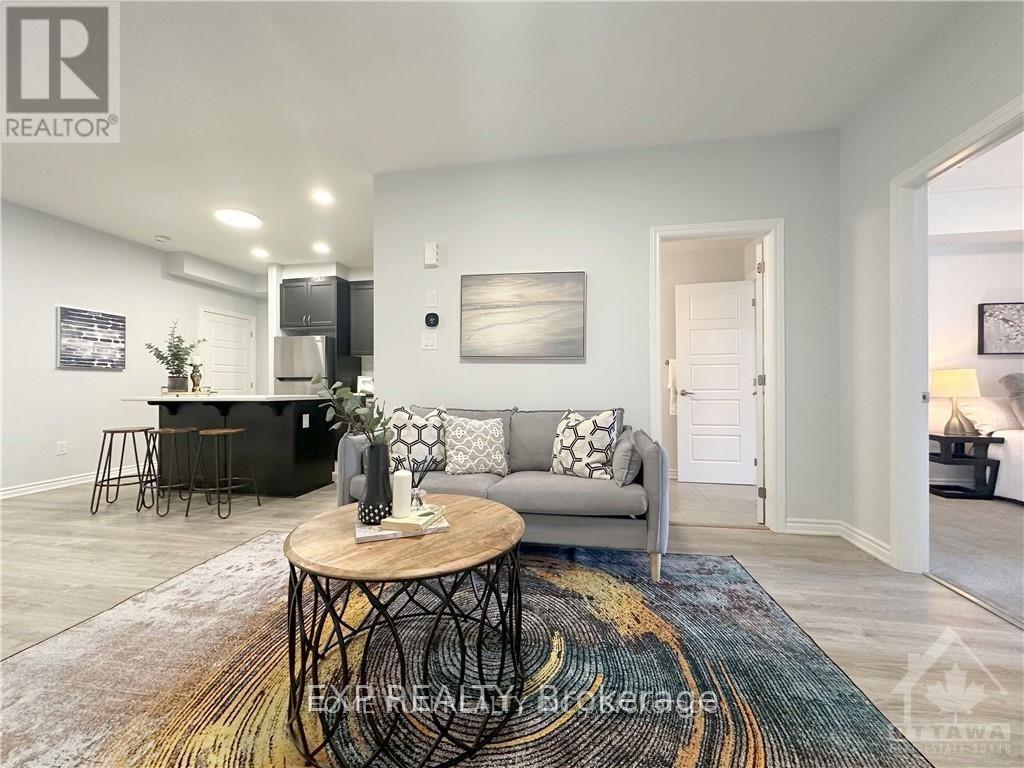 169 Anthracite Private, Ottawa, Ontario  K2J 7B4 - Photo 4 - X12443052
